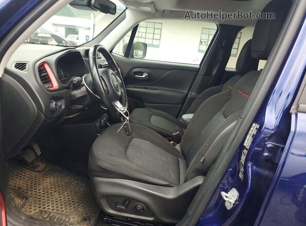 ZACCJBCB4JPH13739 2018 JEEP RENEGADE Синий Вид салона спереди