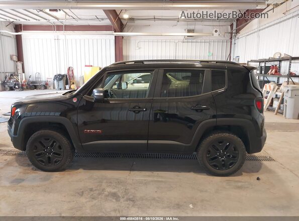 ZACCJBCB6JPH18389 2018 JEEP RENEGADE Black Սալոնի 360 աստիճան տեսք