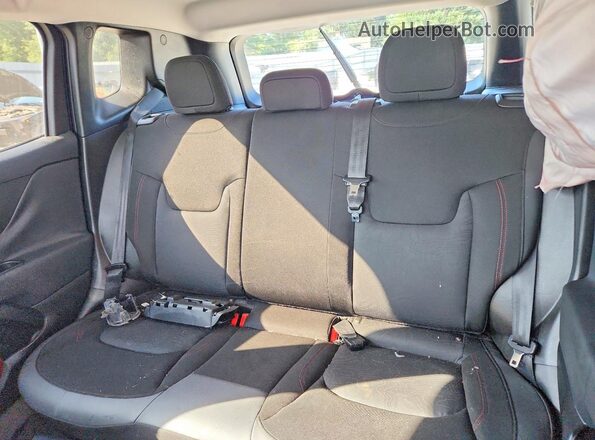 ZACCJBCB7HPF42236 2017 JEEP RENEGADE Blue Vista de los asientos traseros