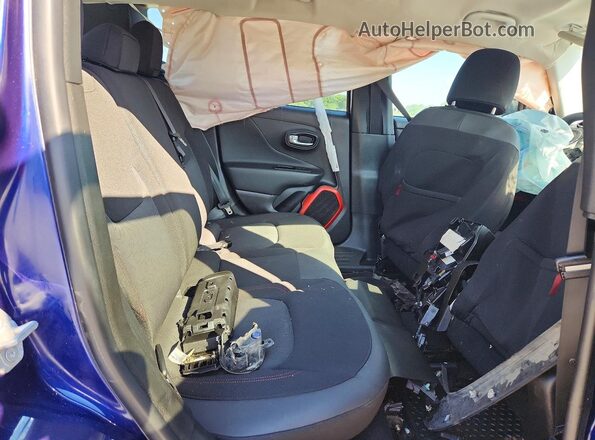 ZACCJBCB7HPF42236 2017 JEEP RENEGADE Blue Vista interior trasera