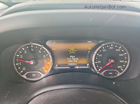 ZACCJBCB7HPF52622 2017 JEEP RENEGADE Зеленый Вид щитка приборов