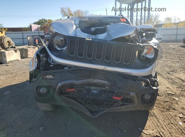 ZACCJBCB7JPH08504 2018 JEEP RENEGADE Silver Front view