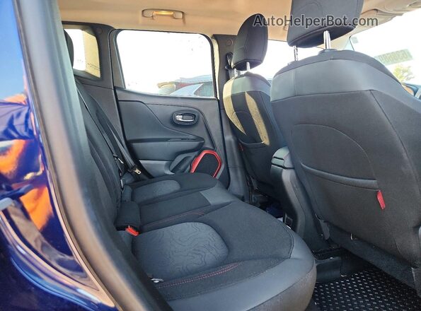 ZACCJBCT4GPD38923 2016 JEEP RENEGADE Blue Vista de los asientos traseros