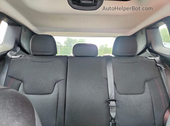 ZACCJBCT4GPD40588 2016 JEEP RENEGADE Gray Rear seats view