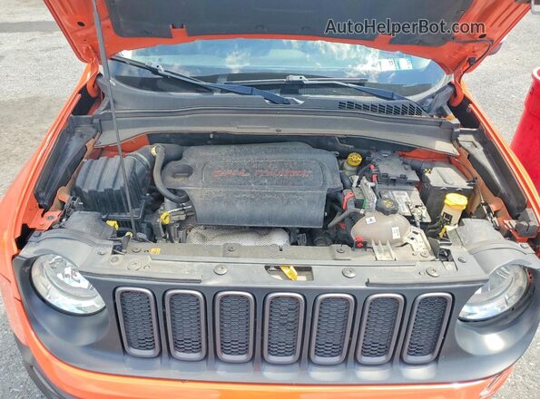 ZACCJBCT6GPD41287 2016 JEEP RENEGADE Orange Vista del compartimento del motor