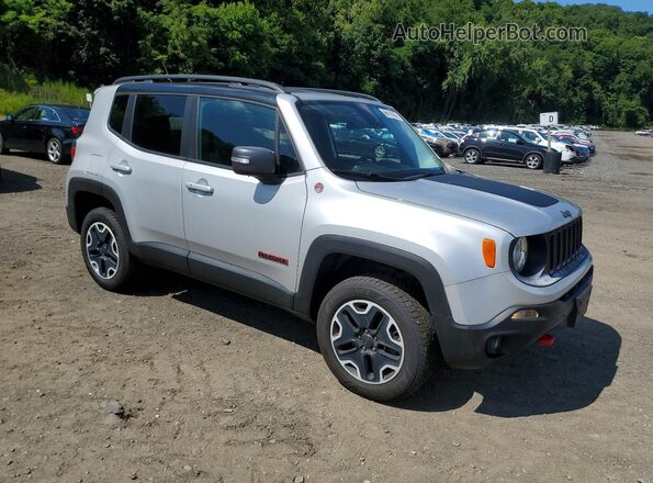 ZACCJBCT6GPD48868 2016 JEEP RENEGADE Silver Front right