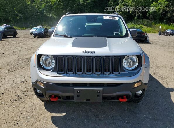 ZACCJBCT6GPD48868 2016 JEEP RENEGADE Silver Front view
