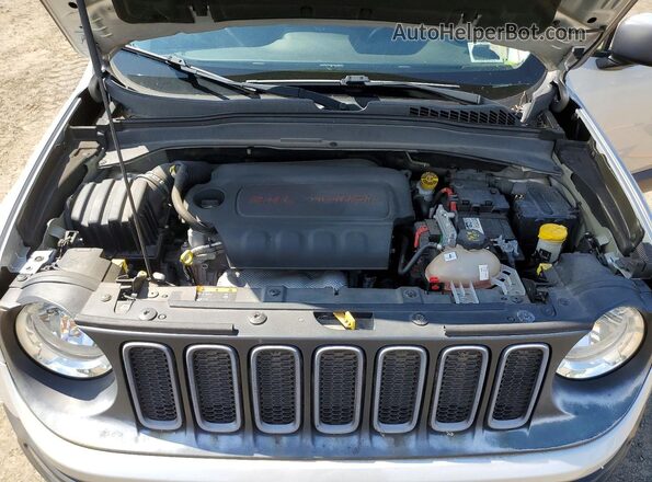 ZACCJBCT6GPD48868 2016 JEEP RENEGADE Silver Engine compartment view
