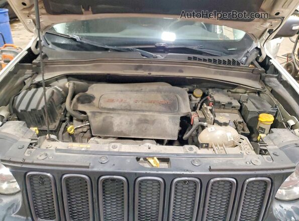 ZACCJBCT6GPD64228 2016 JEEP RENEGADE White Engine compartment view