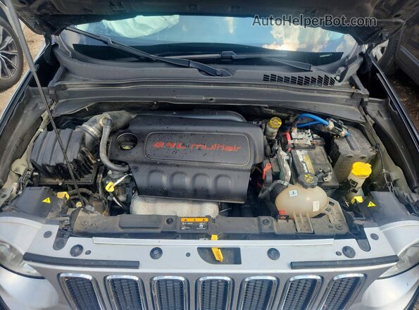 ZACCJBDB3HPG64056 2017 JEEP RENEGADE Black Սալոնի հետևի տեսք
