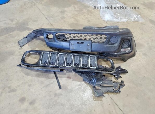 ZACNJAAB5LPL46999 2020 JEEP RENEGADE Black Շարժիչի բաժամունքի տեսք