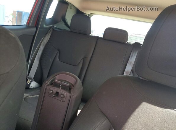 ZACNJAAB8LPM03910 2020 JEEP RENEGADE Red უკანა სავარძლების ხედი