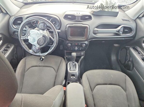 ZACNJABB3LPL84598 2020 JEEP RENEGADE Белый Вид панели приборов