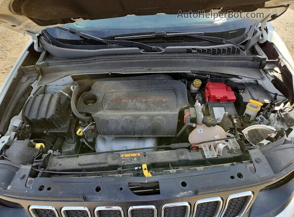 ZACNJABB8KPK02909 2019 JEEP RENEGADE White Вид підкапотного простору
