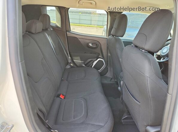 ZACNJABB8KPK02909 2019 JEEP RENEGADE White Вид задньої частини салону