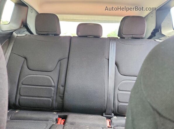 ZACNJABB9KPK84343 2019 JEEP RENEGADE Черный Вид задних сидений