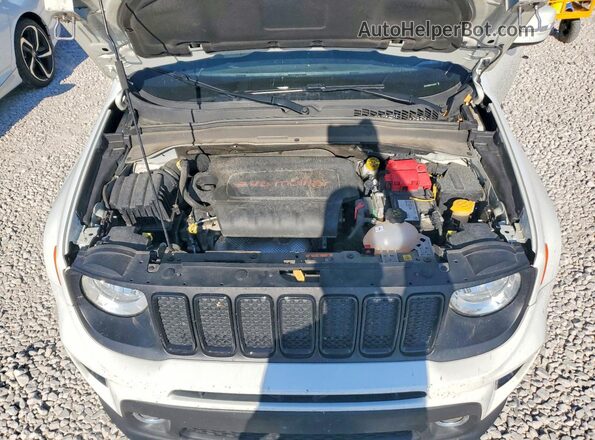 ZACNJABB9LPL90051 2020 JEEP RENEGADE White Vista del compartimento del motor