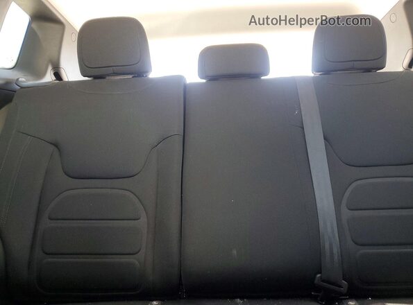 ZACNJBBB1LPL29301 2020 JEEP RENEGADE Silver Vista de los asientos traseros