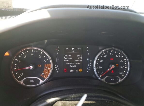 ZACNJBBB1LPL29301 2020 JEEP RENEGADE Silver Vista del cuadro de instrumentos