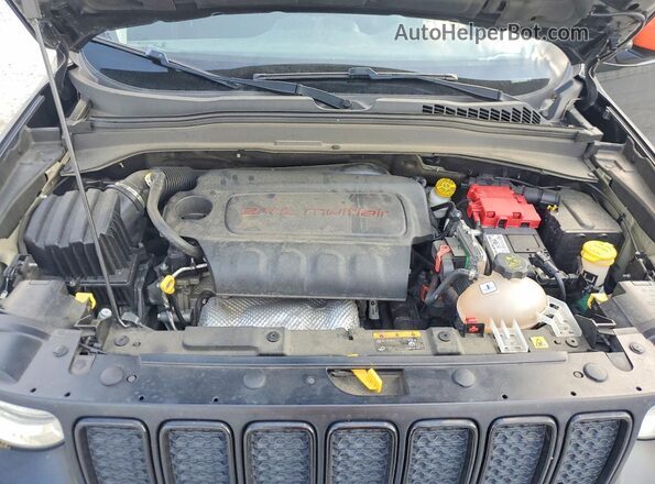 ZACNJBBB1LPL71810 2020 JEEP RENEGADE Black Вид підкапотного простору