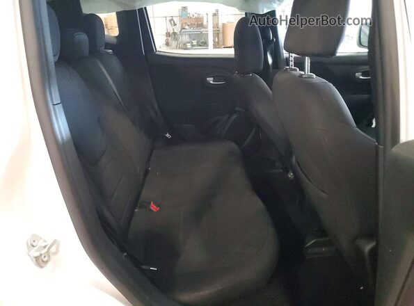 ZACNJBBB5KPK71899 2019 JEEP RENEGADE White Widok wnętrza z tyłu