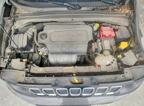 ZACNJBBBXKPK41796 2019 JEEP RENEGADE Gray Widok komory silnika