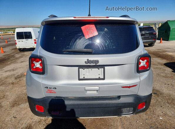 ZACNJBC12KPK39580 2019 JEEP RENEGADE Silver Rear view