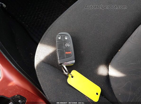ZACNJBC12LPL03537 2020 JEEP RENEGADE Серый Вид панели приборов
