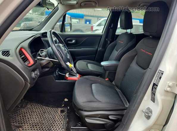 ZACNJBC12LPL47053 2020 JEEP RENEGADE White Սալոնի դիմացի տեսք