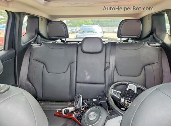 ZACNJBC18KPK69098 2019 JEEP RENEGADE Blue უკანა სავარძლების ხედი