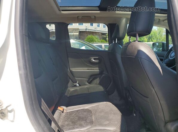 ZACNJBD1XLPL91851 2020 JEEP RENEGADE White Vista de los asientos traseros