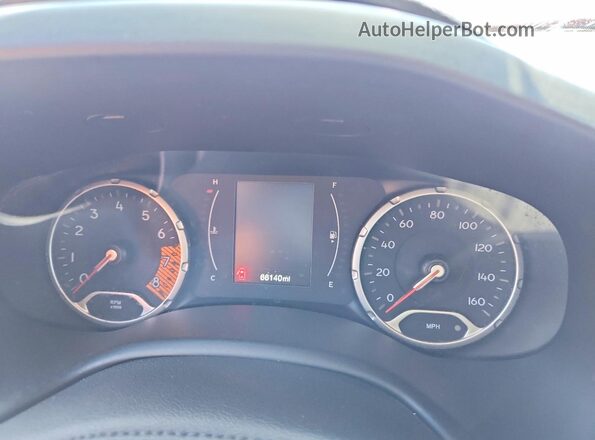 ZACNJCAB7MPM49841 2021 JEEP RENEGADE Красный Вид щитка приборов