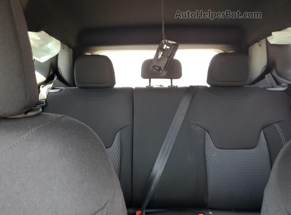 ZACNJCBB0MPM96708 2021 JEEP RENEGADE Black Вид задніх сидінь