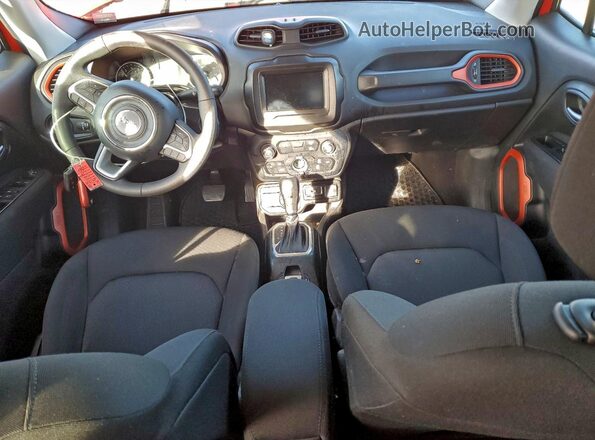 ZACNJDAB1MPM36959 2021 JEEP RENEGADE Red Вид панелі приладів