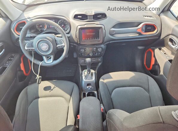 ZACNJDAB8MPM23786 2021 JEEP RENEGADE Silver Вид панелі приладів