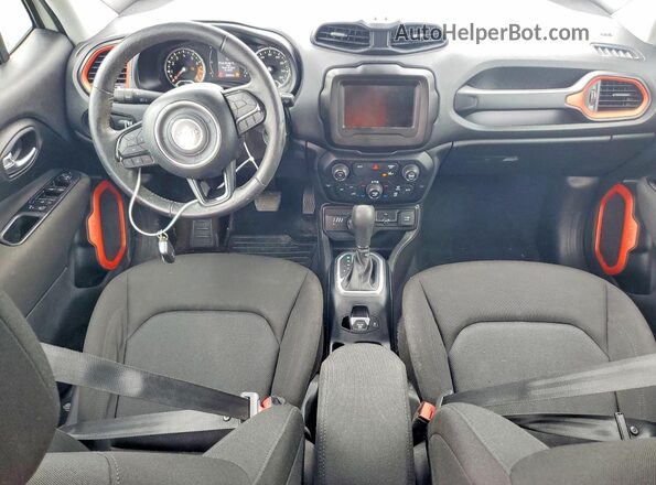 ZACNJDAB9MPM22064 2021 JEEP RENEGADE White Vista del salpicadero