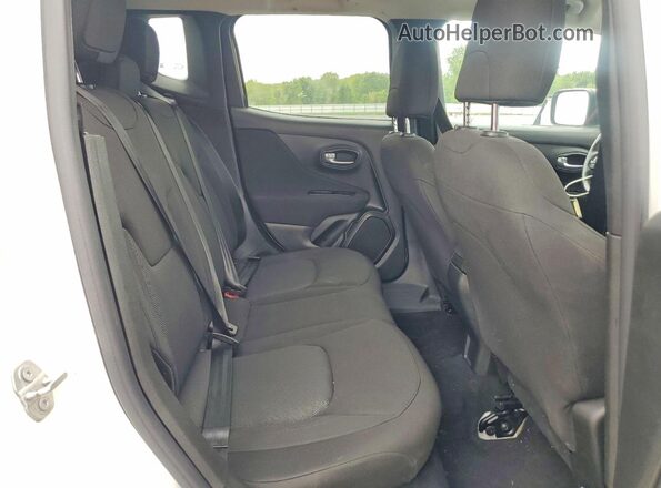 ZACNJDAB9MPM22064 2021 JEEP RENEGADE White Vista interior trasera
