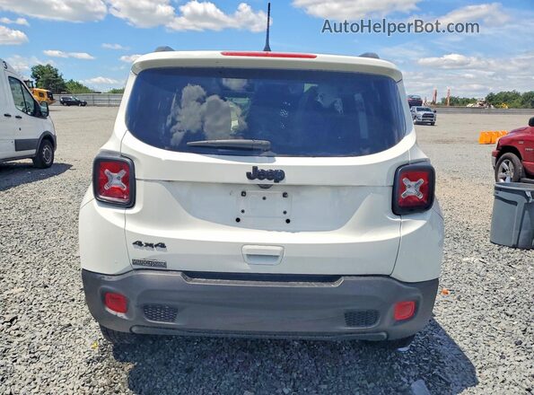 ZACNJDB11PPP34440 2023 JEEP RENEGADE White Vista trasera