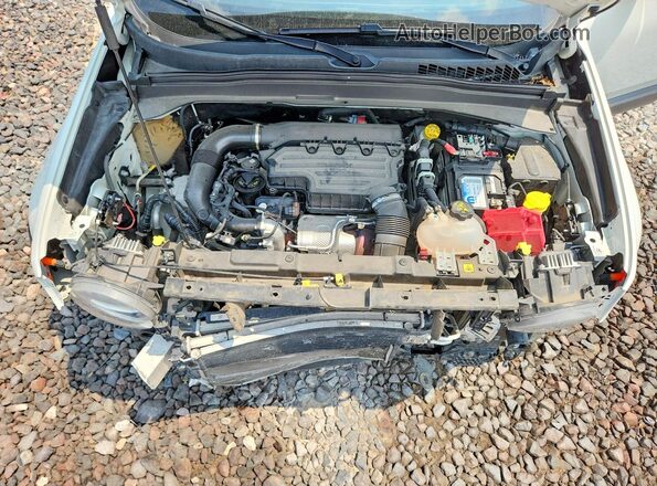 ZACNJDB12MPN24599 2021 JEEP RENEGADE Белый Вид задней части салона