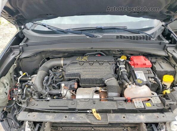 ZACNJDB12NPN64182 2022 JEEP RENEGADE Black Вид задньої частини салону