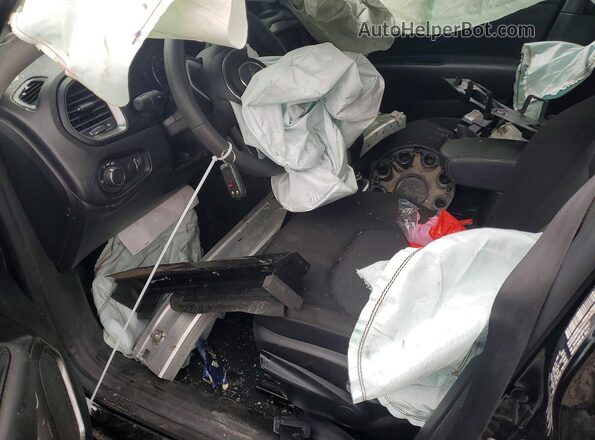 ZACNJDB12PPP69827 2023 JEEP RENEGADE Black წინა სალონის ხედი