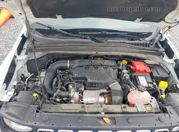 ZACNJDB14PPP70381 2023 JEEP RENEGADE White Вид задньої частини салону