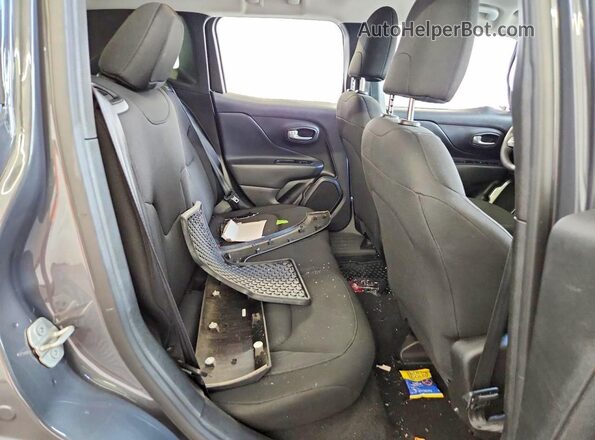 ZACNJDB15PPP71281 2023 JEEP RENEGADE Gray Vista interior trasera