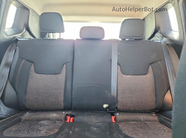 ZACNJDB18PPP44172 2023 JEEP RENEGADE Gray Հետևի նստատեղերի տեսք