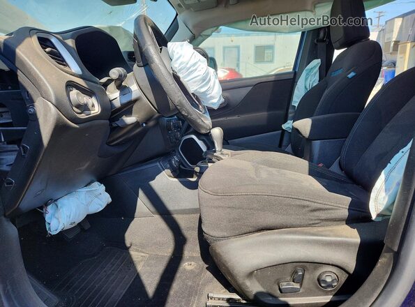 ZACNJDBB4MPM70215 2021 JEEP RENEGADE Синий Вид салона спереди