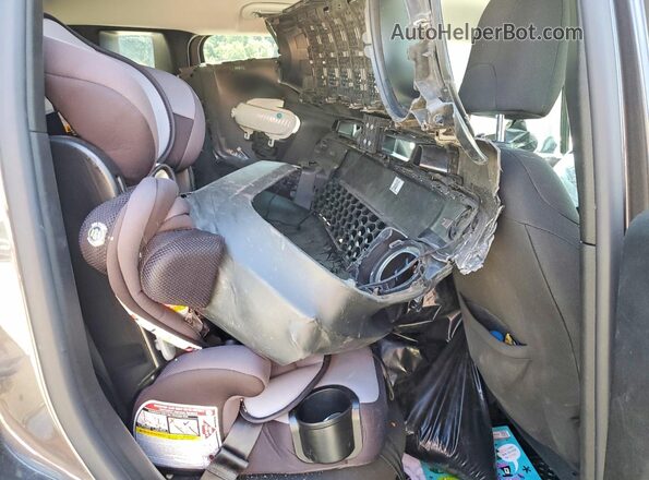 ZACNJDBB5MPM56243 2021 JEEP RENEGADE Gray Widok wnętrza z tyłu