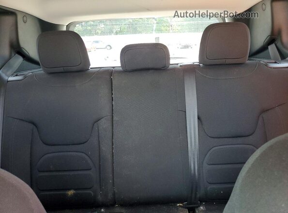 ZACNJDBBXMPM75984 2021 JEEP RENEGADE Silver Հետևի նստատեղերի տեսք