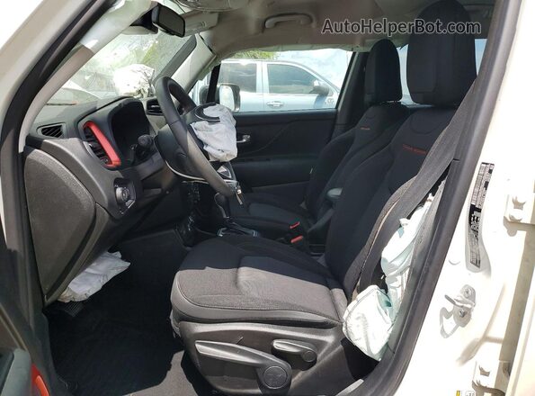 ZACNJDC11PPP23663 2023 JEEP RENEGADE White Вид салону спереду
