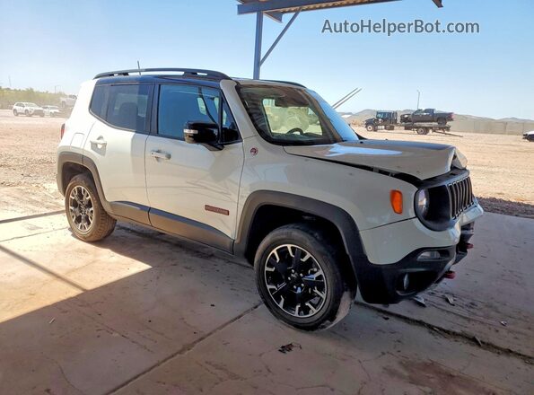 ZACNJDC16PPP67951 2023 JEEP RENEGADE White Передня права чверть