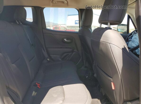 ZACNJDC18MPM14512 2021 JEEP RENEGADE White Widok wnętrza z tyłu
